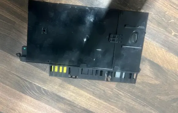 Mercedes-Benz E W211 Fuse module 2115455301 5DK00804727