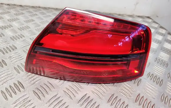 Audi A8 S8 D4 4H Rear/tail lights 4H0945096K