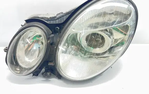 Mercedes-Benz E W211 Headlight/headlamp 15435901