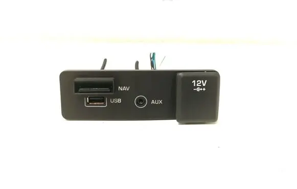 Land Rover Discovery Sport USB socket connector FK7219C166BD