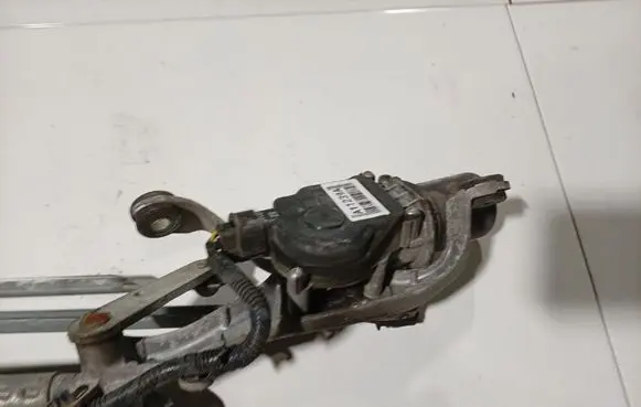 Honda Civic IX Wiper motor 