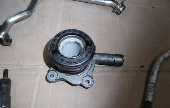 Ford Transit VII Clutch slave cylinder GK217A564BA