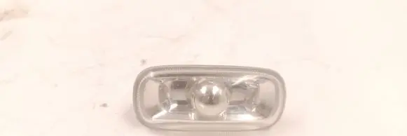Audi A6 S6 C5 4B Front fender indicator light 8E0949127