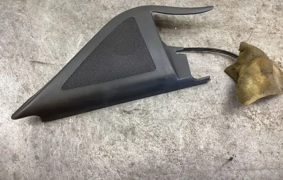 Skoda Fabia Mk1 (6Y) Front door speaker 6Y0837993