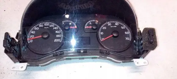 Fiat Punto (188) Speedometer (instrument cluster) 46833368
