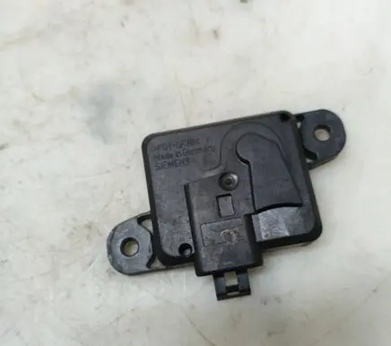 Opel Zafira A Airbag deployment crash/impact sensor 09133263 TGS02250286