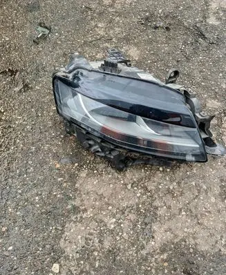 Audi A4 S4 B8 8K Headlight/headlamp 8K0941030 LE07A6163 1307022853