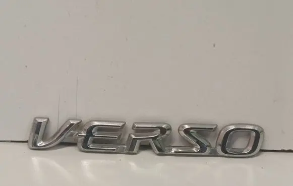 Toyota Avensis Verso Rear loading door model letters 