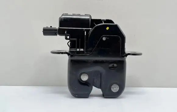 Nissan Micra K14 Tailgate/trunk/boot lock/catch/latch 90503942 40557160 90503942BR