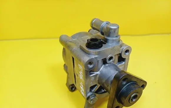 BMW 3 E46 Electric power steering pump 