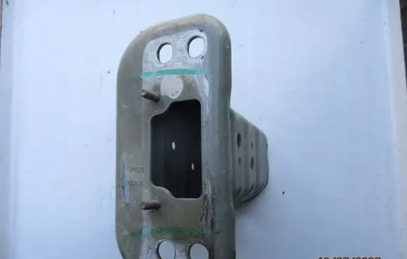 Toyota Yaris Front bumper shock/impact absorber FHDISBDRBEIFB