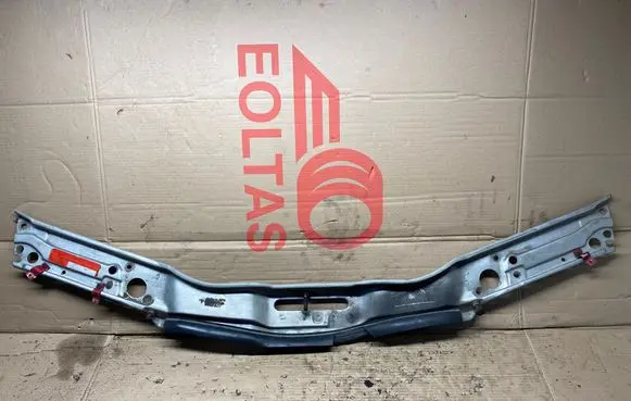 Audi A6 S6 C4 4A Top upper radiator support slam panel 