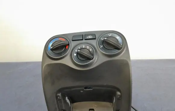 KIA Rio Climate control unit 1G847-41300