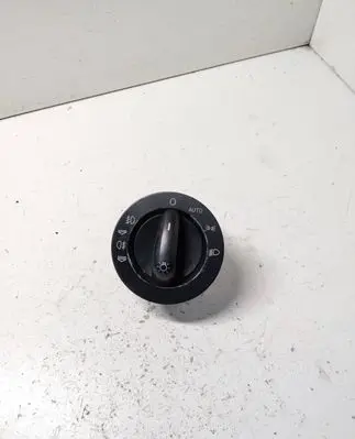 Light switch