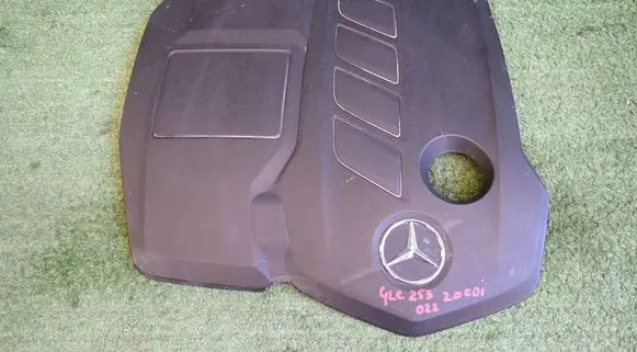 Mercedes-Benz GLC X253 C253 Engine cover (trim) A6540107600