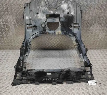 Honda Civic X Engine splash shield/under tray 74116TGGAA0