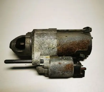 Hyundai Genesis Starter motor 361003C040
