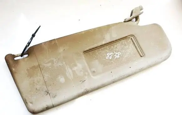 Volkswagen Golf VI Sun visor