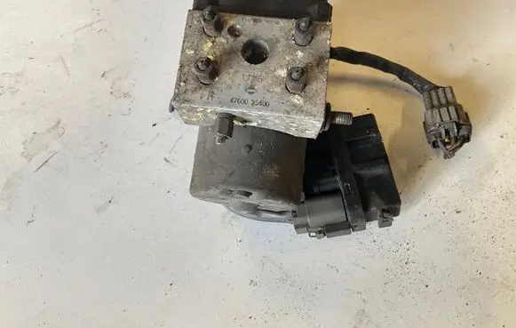 Nissan King Cab, Navara ABS Pump 11000030750 476002S400