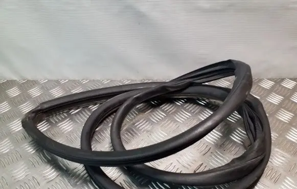 Honda Jazz Rear door rubber seal (on body) 
