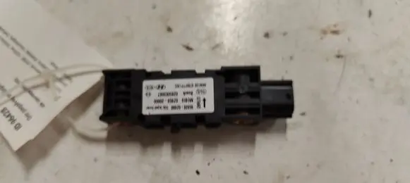 KIA Sportage Airbag deployment crash/impact sensor 0Z95920000 0285003067