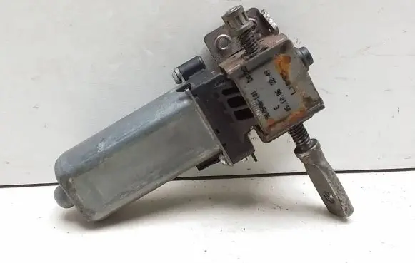 Audi A4 S4 B8 8K Seat adjustment motor 974467100