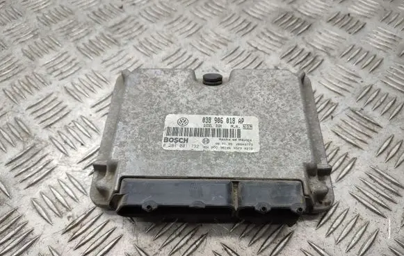 Volkswagen New Beetle Engine control unit/module 0281001732 038906018AP