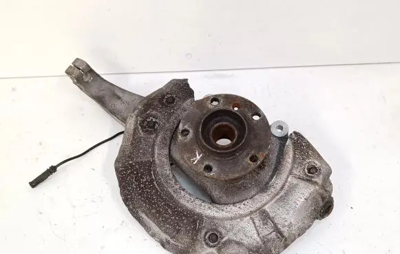 BMW 5 F10 F11 Front wheel hub spindle knuckle