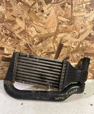 Opel Astra H Intercooler air channel guide 09192587