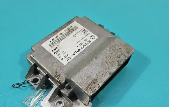 Volkswagen PASSAT B6 Central body control module 3C0907801A IMPRK1556368