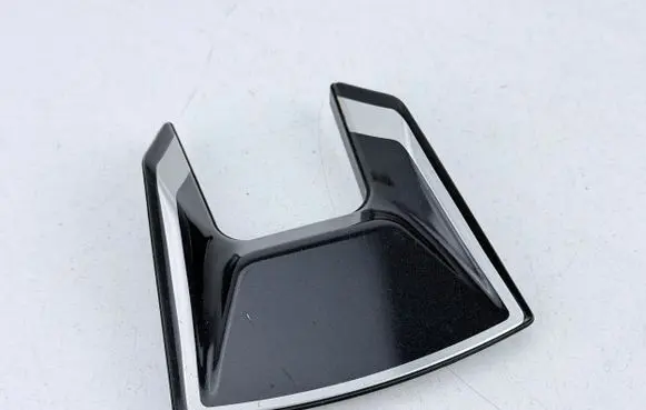 BMW i4 R20 wheel hub/cap/trim 6896788