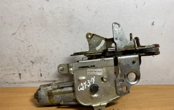 Mercedes-Benz E W210 Tailgate/trunk/boot lock/catch/latch A2107400536 C2737