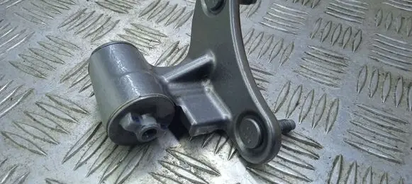 Mercedes-Benz C AMG W204 Rear door lower hinge