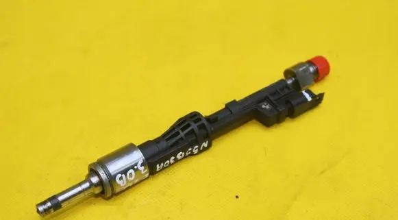 BMW X3 F25 Fuel injector