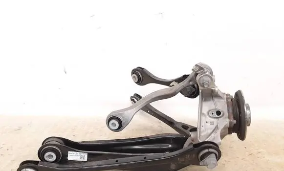BMW X3M F97 Stub axle 8092078 8091546 33308091546