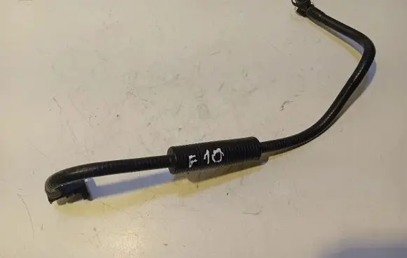 BMW 5 F10 F11 Vacuum line/pipe/hose 13907641053