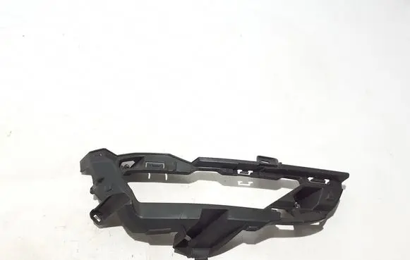Volvo XC60 Fog light bracket 32296637