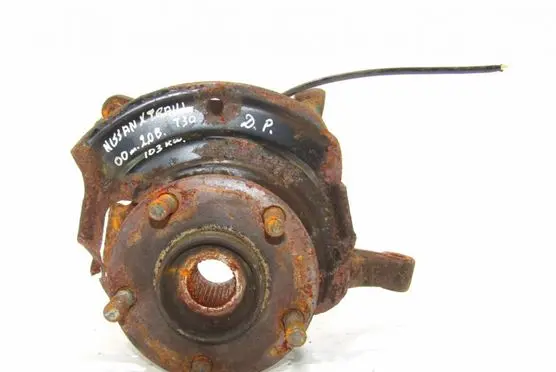 Nissan X-Trail T30 Rear wheel hub