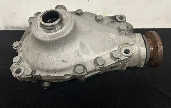 BMW 5 G30 G31 G38 Front differential 7647387