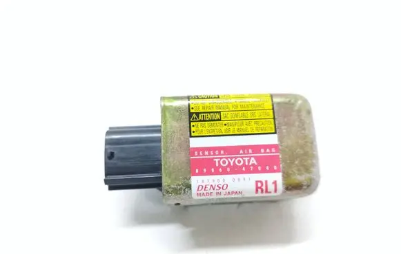 Toyota Prius (XW20) Airbag deployment crash/impact sensor 8986047040 1879000891