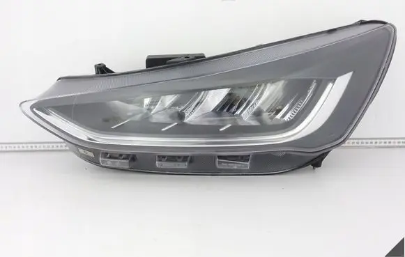 Ford Focus Headlight/headlamp NX7B13E015CF