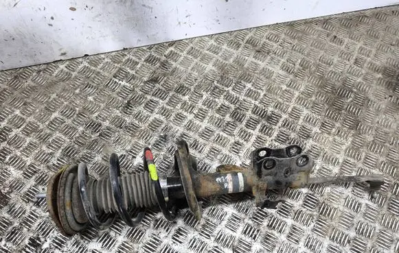 Toyota Prius (XW30) Front shock absorber/damper 4851047131