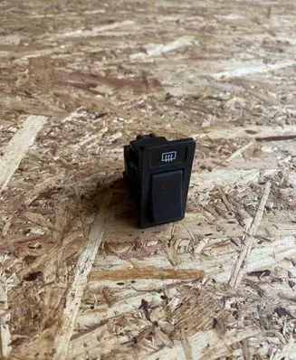 Volvo 940 Windscreen/window heater switch 1362341