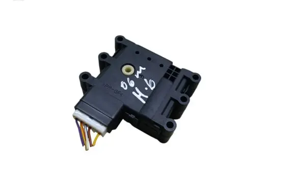 Mazda 6 A/C air flow flap actuator/motor 