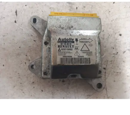 Renault Laguna II Airbag control unit/module 8200138952 D082C140326 601958800