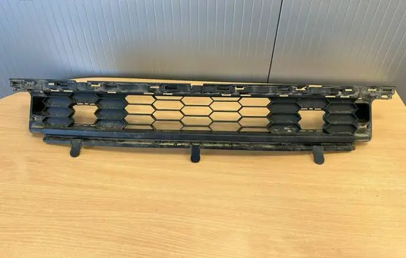 Skoda Karoq Front grill 57A853677