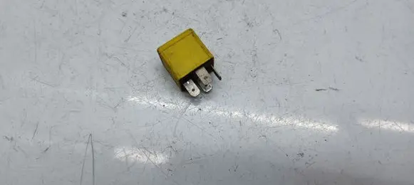 Ford Mondeo MK I Other relay 81AG14N089CA