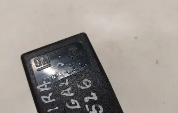 Opel Zafira A Middle seatbelt buckle (rear) 90580904