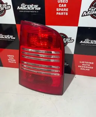 Skoda Octavia Mk1 (1U) Rear/tail lights 1U9945096