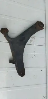 Subaru Impreza IV Front lower control arm/wishbone